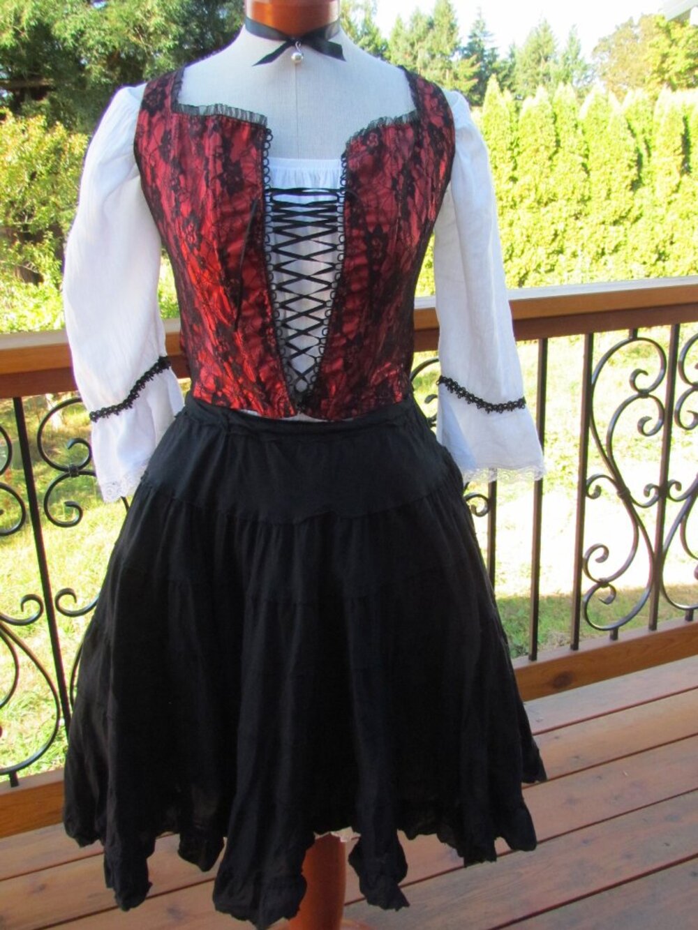 PIRATE COSTUME, SAUCY PIRATE WENCH 4-PIECE OUTFIT: TOP CORSET SKIRT CHOKER
